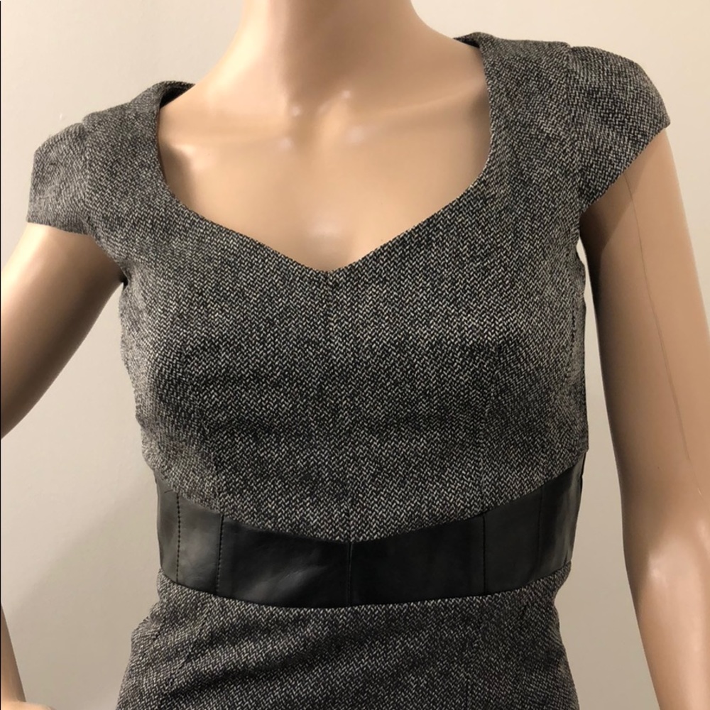 H&M leather waist gray tweed cute dress 2 Small - Picture 3 of 9